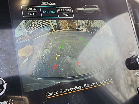 Certified 2025 Subaru Forester Premium image 9