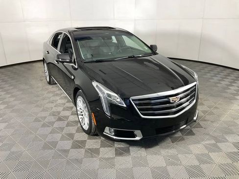 Used 2018 Cadillac XTS Luxury w/ Driver Awareness Package image 38