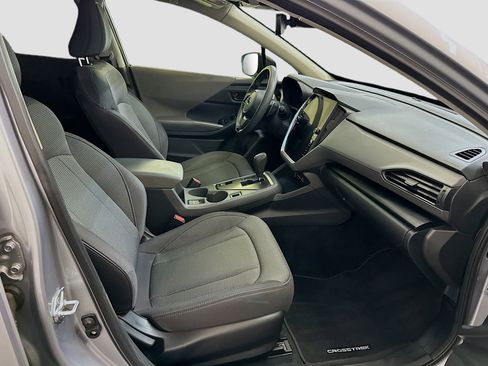 Used 2024 Subaru Crosstrek 2.0i Premium w/ Crosstrek Mirror Package AWD/4WD image 31