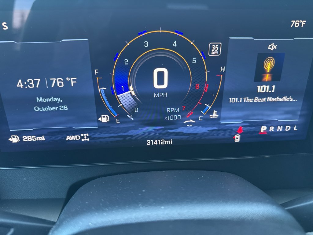 Used 2024 Chevrolet Traverse LT w/ Midnight/Sport Edition AWD/4WD image 28