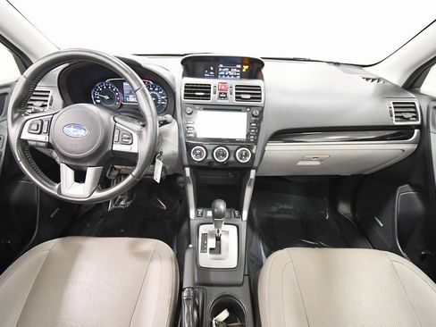 Used 2017 Subaru Forester 2.5i Limited image 3