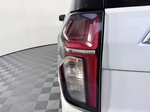 Used 2021 Chevrolet Tahoe LT w/ LT Signature Package image 29