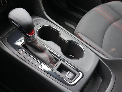 Certified 2023 Chevrolet Equinox RS image 29