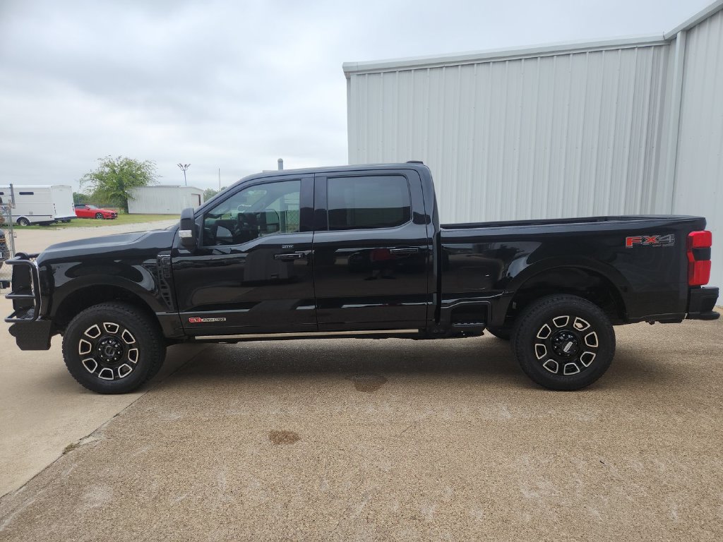 Used 2025 Ford F250 Platinum AWD/4WD image 5
