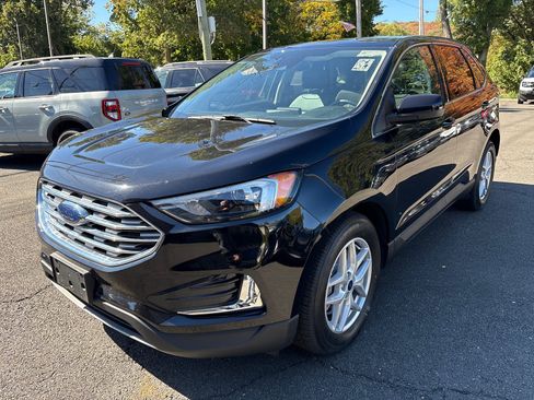 Used 2022 Ford Edge SEL AWD/4WD image 3