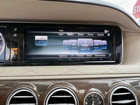 Used 2016 Mercedes-Benz S 550 Sedan image 34