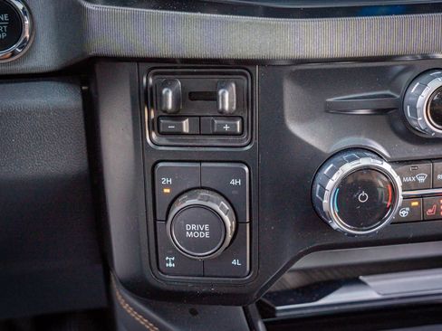 Used 2023 Ford F350 Platinum AWD/4WD image 25