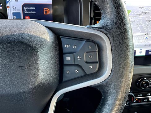 Used 2023 Ford Bronco Badlands image 20