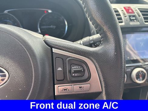 Used 2018 Subaru Forester 2.5i Touring AWD/4WD image 16