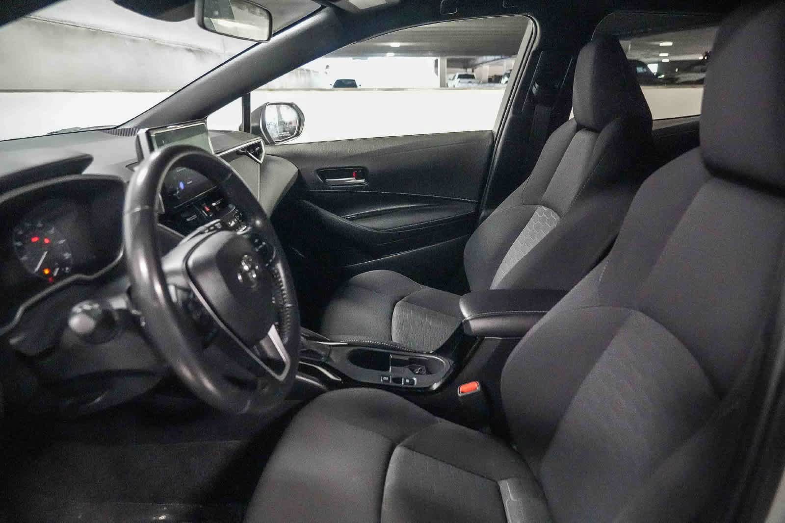 Certified 2023 Toyota Corolla SE FWD image 18