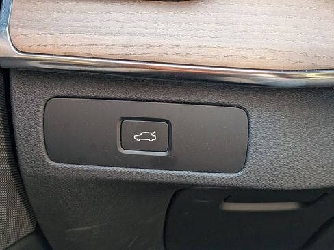 New 2026 Volvo XC90 B6 Ultra w/ Protection Package Premier AWD/4WD image 29