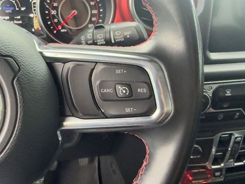 Used 2018 Jeep Wrangler Unlimited Rubicon AWD/4WD image 10