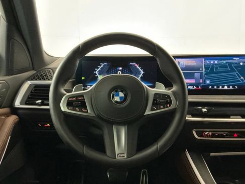 Used 2024 BMW X5 sDrive40i w/ M Sport Package RWD image 16