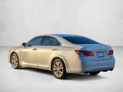 Used 2011 Lexus ES 350 image 10