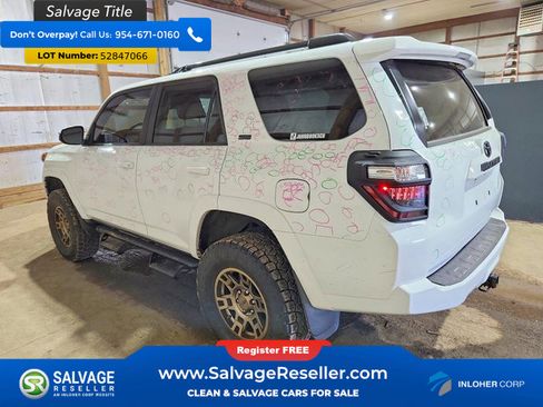 Used 2021 Toyota 4Runner SR5 AWD/4WD image 3