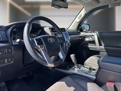 Used 2023 Toyota 4Runner SR5 Premium w/ Moonroof Package image 10