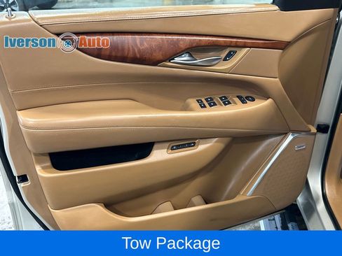 Used 2015 Cadillac Escalade Platinum AWD/4WD image 15