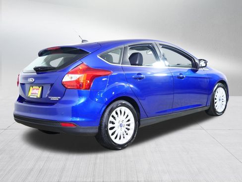 Used 2012 Ford Focus Titanium image 7