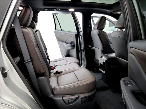 Used 2024 Lexus TX 350 AWD image 18