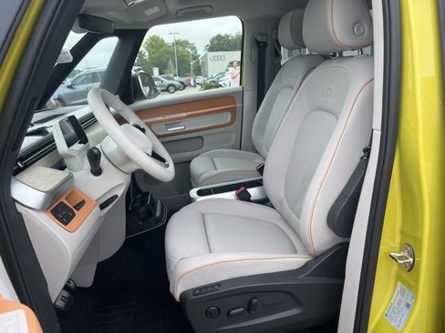 New 2025 Volkswagen ID. Buzz 1st Edition image 24