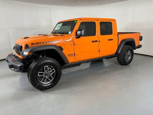 New 2026 Jeep Gladiator Mojave AWD/4WD image 5