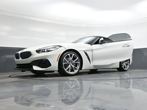 Used 2022 BMW Z4 sDrive30i image 39