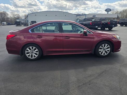 Used 2015 Subaru Legacy 2.5i Premium AWD/4WD image 7