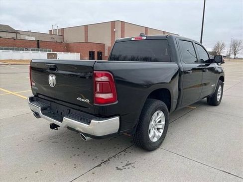 Used 2024 RAM 1500 Laramie AWD/4WD image 6