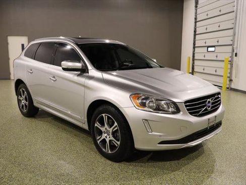 Used 2015 Volvo XC60 T6 image 1