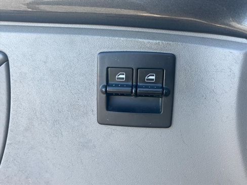 Used 2003 Volkswagen Beetle GL image 20