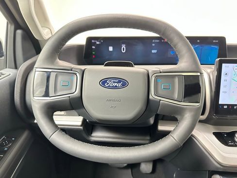 New 2025 Ford Expedition Max Active image 27
