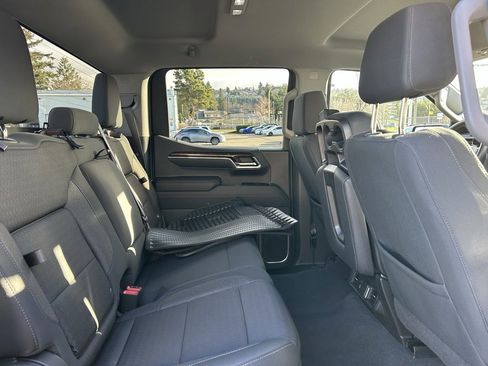Used 2022 GMC Sierra 1500 Elevation image 14