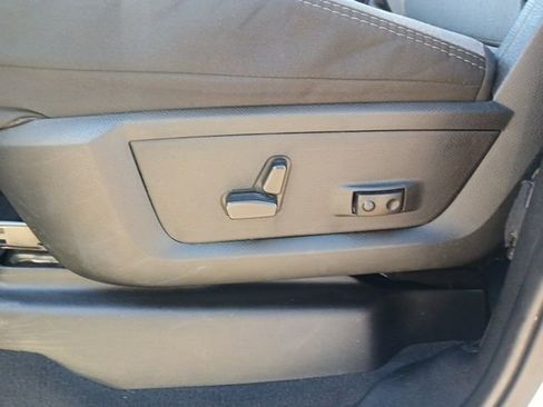 Used 2024 RAM 2500 Big Horn image 38