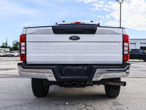 Used 2022 Ford F250 XLT AWD/4WD image 5