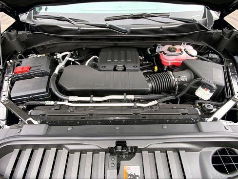 New 2026 Chevrolet Silverado 1500 Custom Trail Boss w/ Turbomax Blackout Package AWD/4WD image 10
