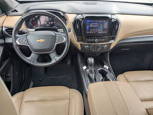 Certified 2023 Chevrolet Traverse Premier w/ LPO, Floor Liner Package image 12