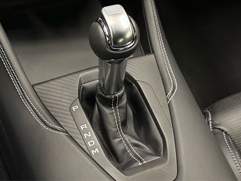 Used 2025 Ford Mustang GT Premium image 25