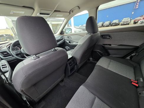 Used 2021 Nissan Rogue S image 13