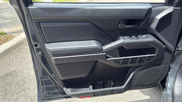 Used 2026 Toyota Tacoma SR RWD image 15