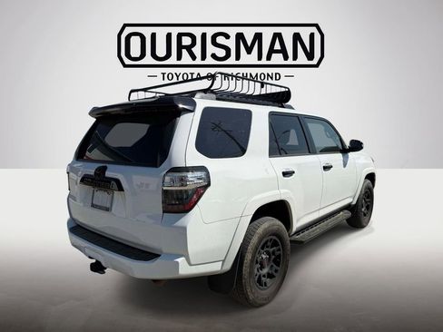 Used 2021 Toyota 4Runner Venture w/ Moonroof Package image 7