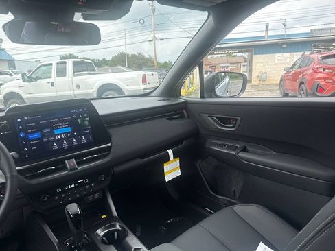 New 2026 Subaru Outback Limited AWD/4WD image 10
