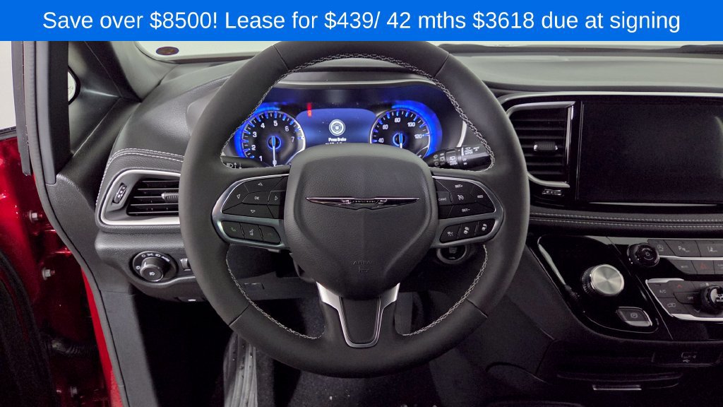 New 2026 Chrysler Pacifica Select FWD image 16