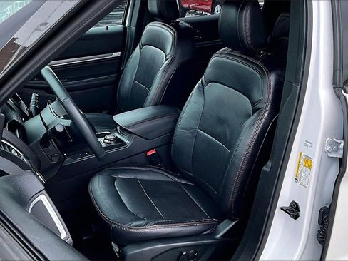 Certified 2019 Ford Explorer Sport w/ Equipment Group 401A image 24