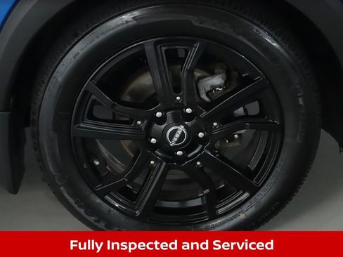 Certified 2023 Nissan Kicks SR w/ SR Premium Package FWD image 12