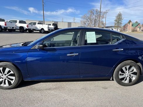 Used 2024 Nissan Altima 2.5 S image 5