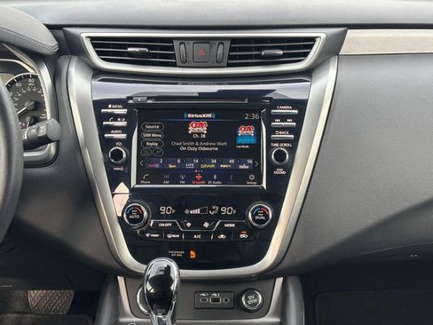 Used 2024 Nissan Murano SV w/ SV Midnight Edition Package image 13