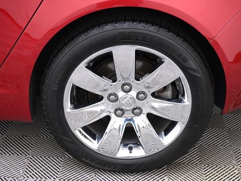 Used 2013 Buick Regal Premium FWD image 19