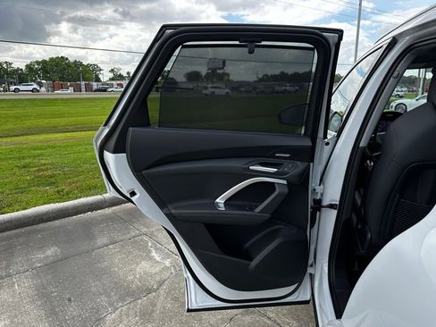 New 2026 Audi Q5 Premium Plus AWD/4WD image 22