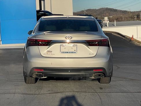 Used 2013 Toyota Avalon XLE Touring image 6