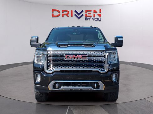 Used 2020 GMC Sierra 2500 Denali w/ Denali Ultimate Package AWD/4WD image 8